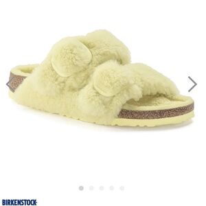 NEW Birkenstock Arizona Shearling / Teddy Popcorn Yellow size 38 /US7